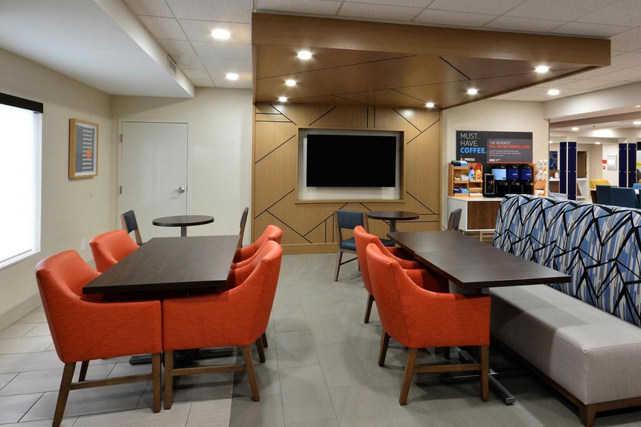 Holiday Inn Express Richmond I-64 Short Pump Area By Ihg Innsbrook Екстериор снимка