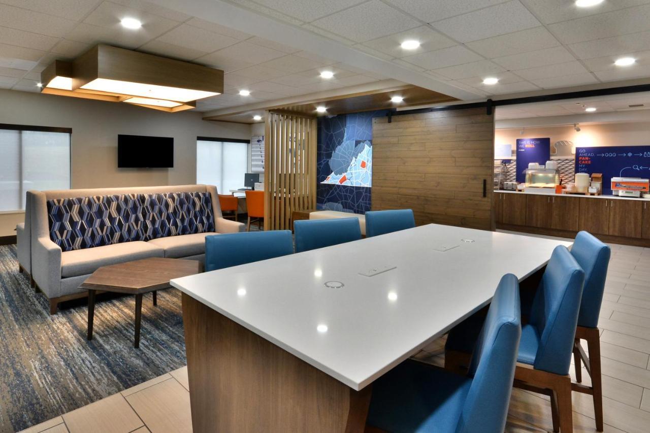 Holiday Inn Express Richmond I-64 Short Pump Area By Ihg Innsbrook Екстериор снимка