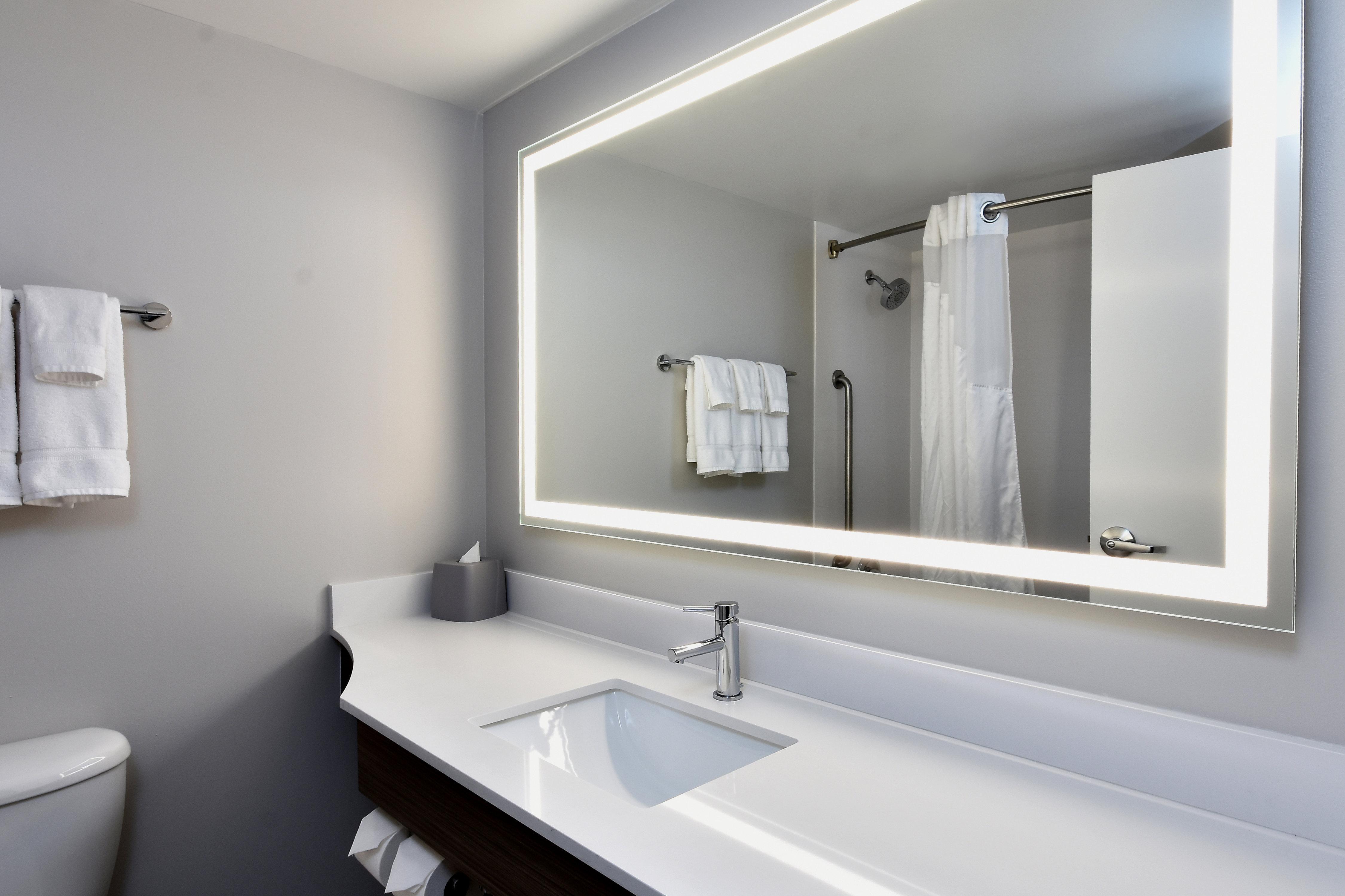 Holiday Inn Express Richmond I-64 Short Pump Area By Ihg Innsbrook Екстериор снимка