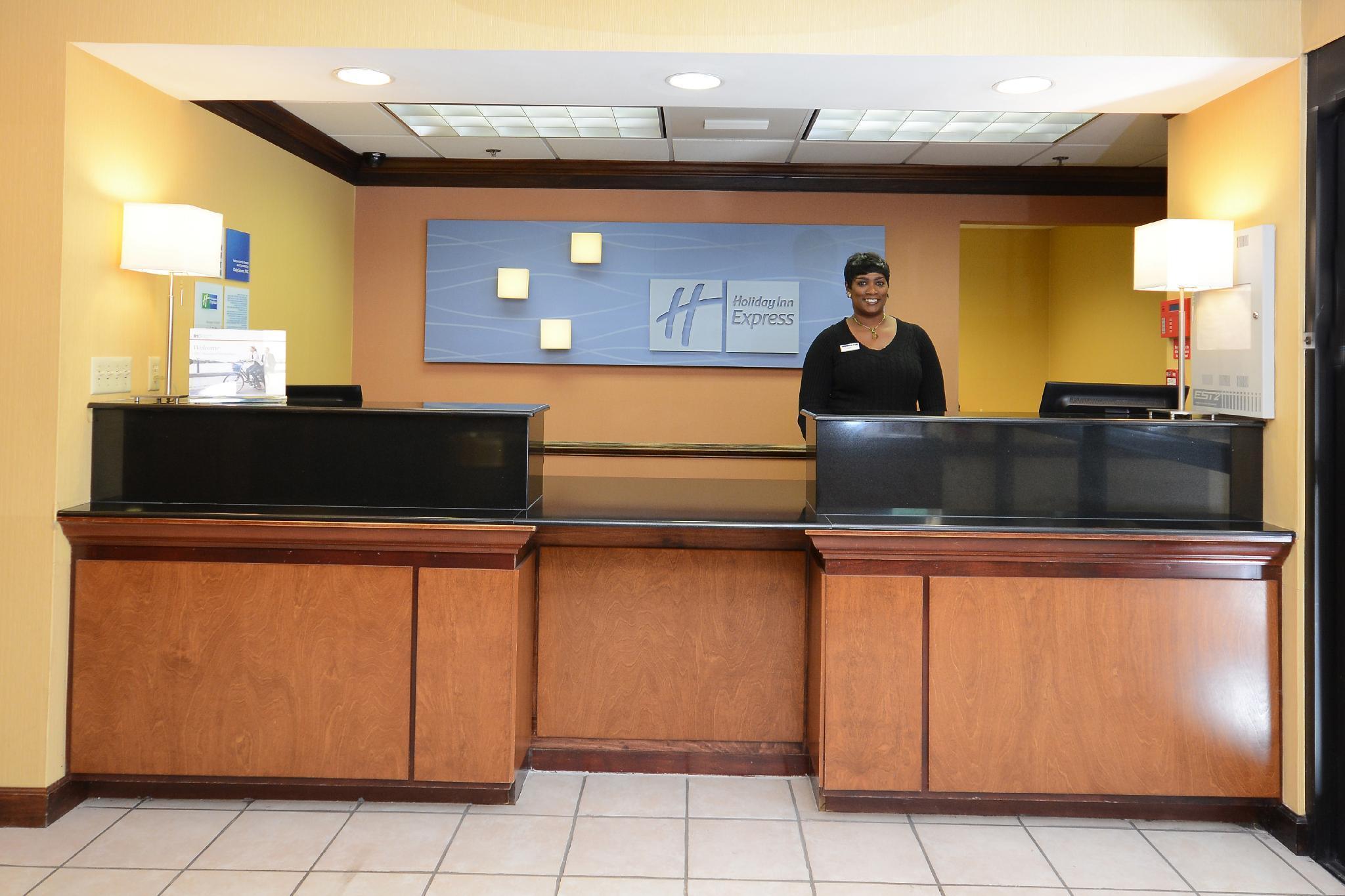 Holiday Inn Express Richmond I-64 Short Pump Area By Ihg Innsbrook Екстериор снимка