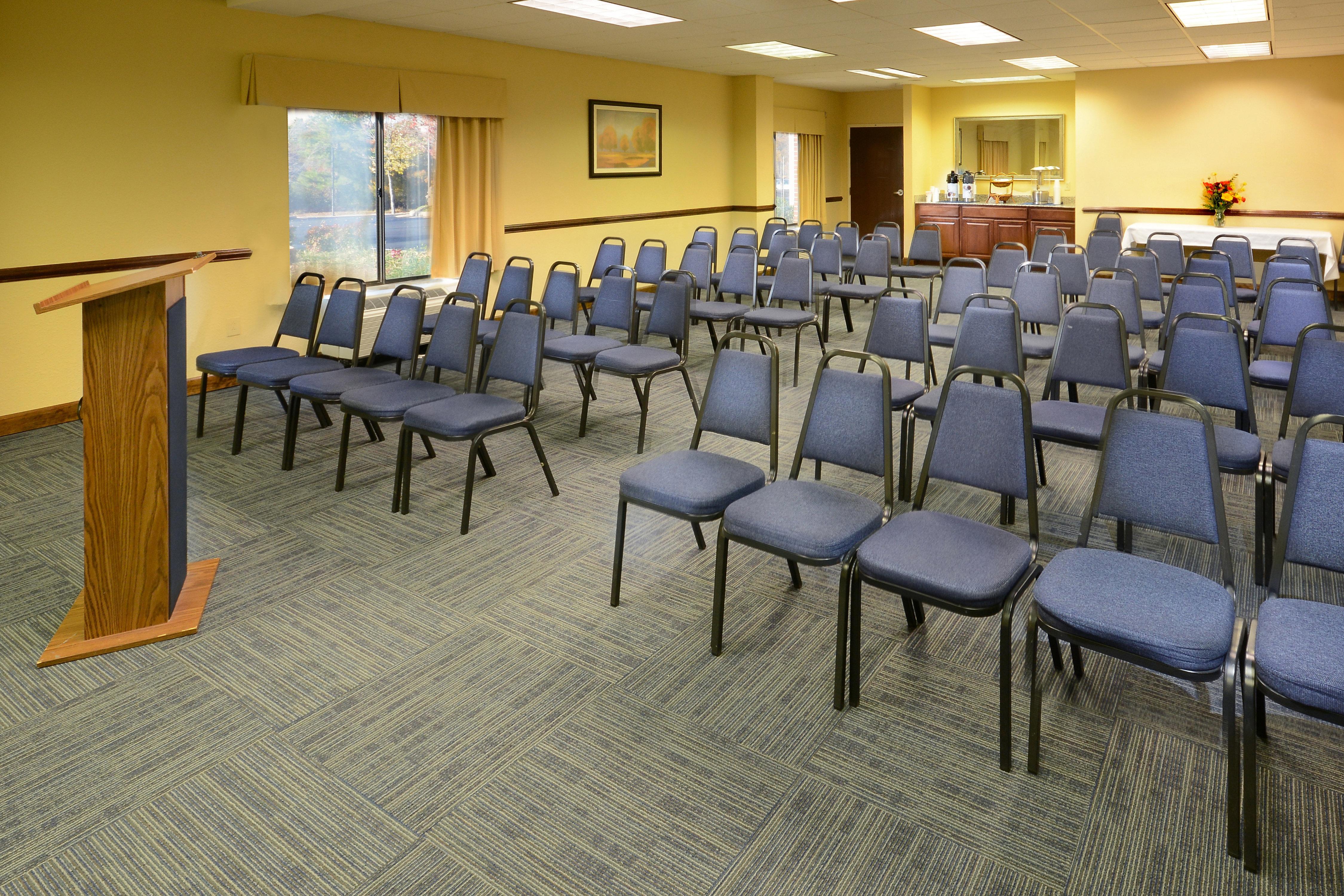Holiday Inn Express Richmond I-64 Short Pump Area By Ihg Innsbrook Екстериор снимка