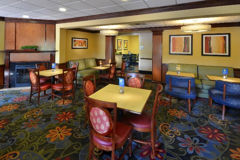 Holiday Inn Express Richmond I-64 Short Pump Area By Ihg Innsbrook Екстериор снимка